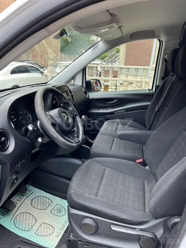 Mercedes Vito-18