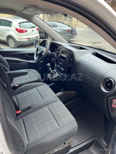 Mercedes Vito-16