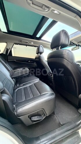 Kia Sorento-5