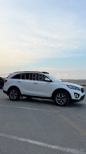 Kia Sorento-3