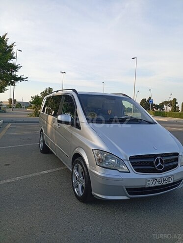Mercedes Viano-1