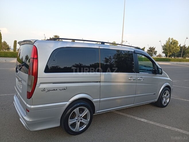 Mercedes Viano-6