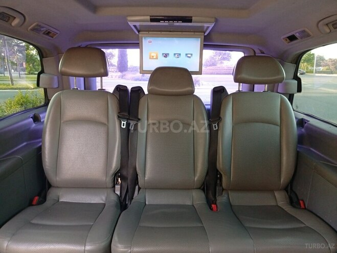 Mercedes Viano-10