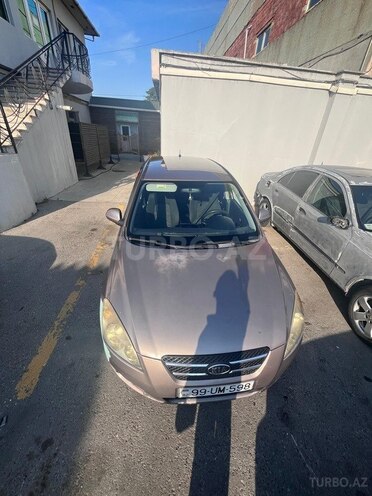 Kia Ceed-2