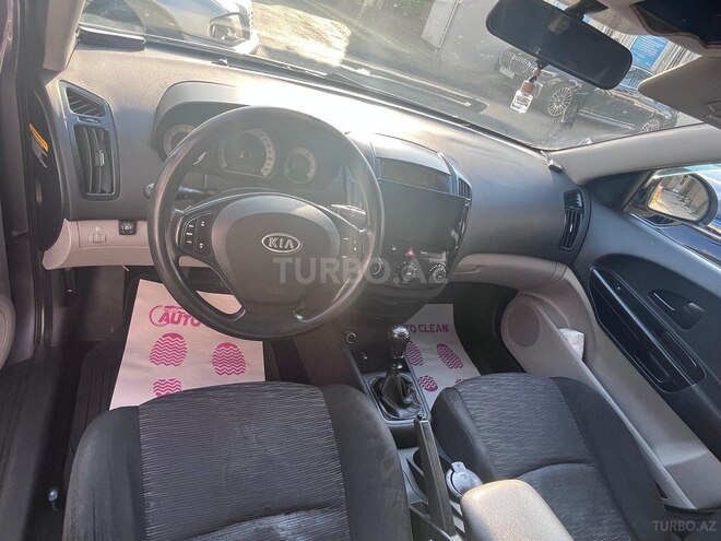 Kia Ceed-6
