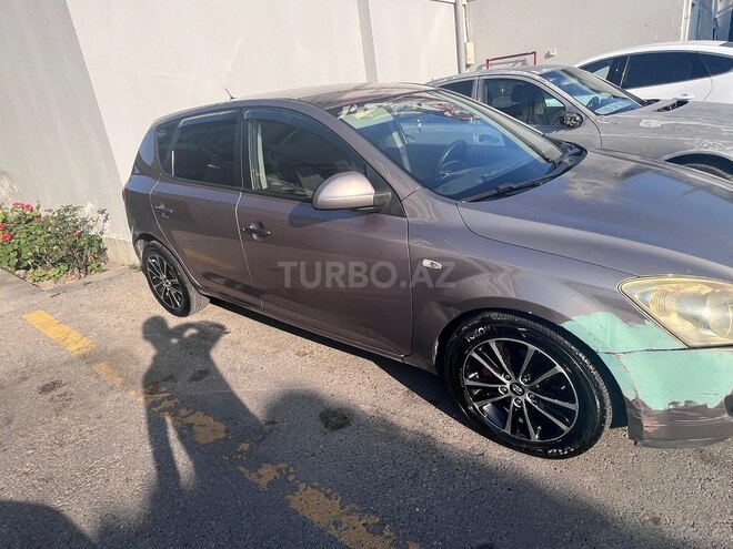Kia Ceed-5