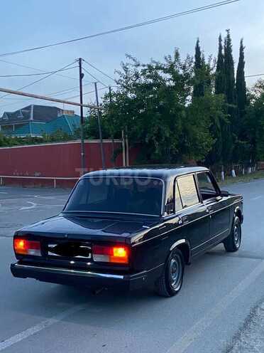 LADA (VAZ) 2107-2