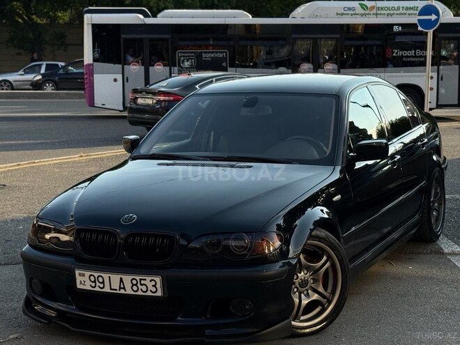 BMW 330-2