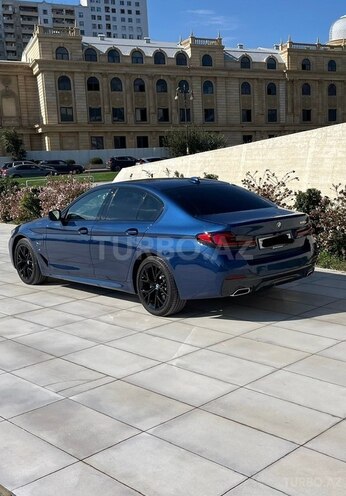 BMW 530e-4