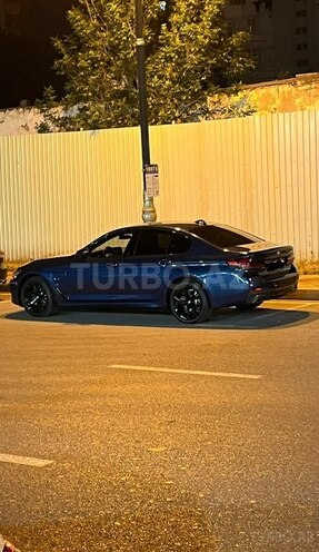 BMW 530e-8