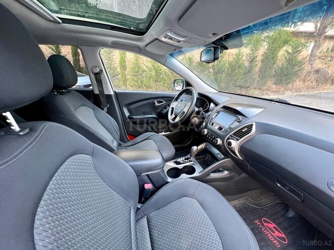 Hyundai ix35-13