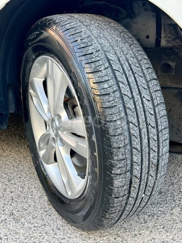 Hyundai ix35-15