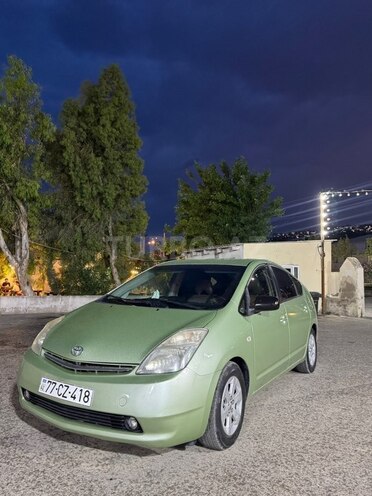 Toyota Prius-8