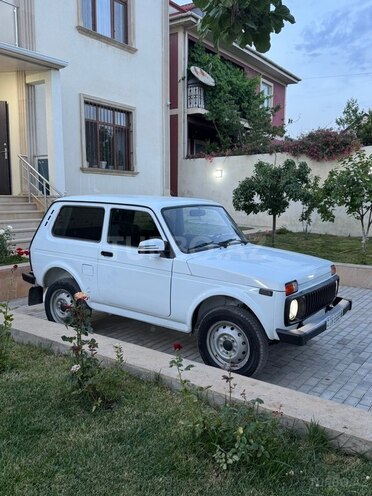 LADA (VAZ) Niva-3