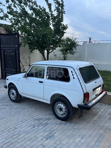 LADA (VAZ) Niva-6