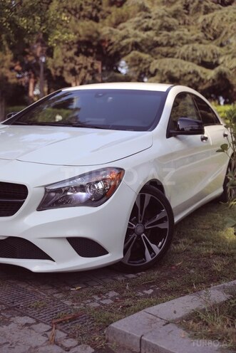 Mercedes CLA 250-9