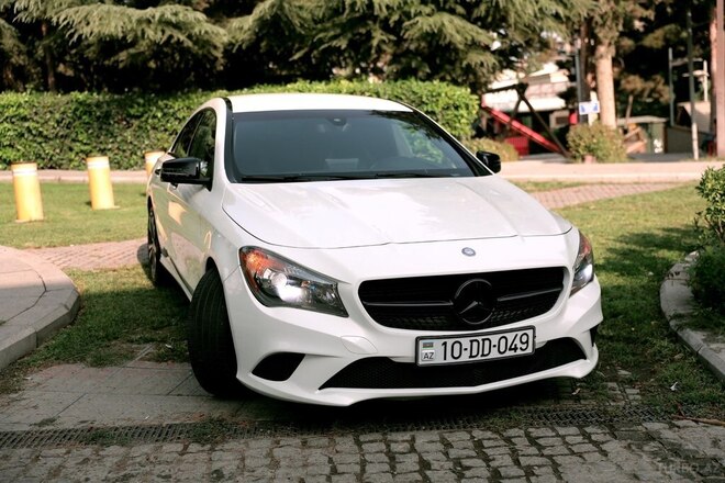 Mercedes CLA 250-10
