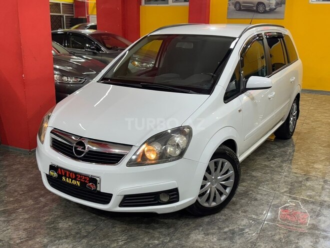 Opel Zafira-2