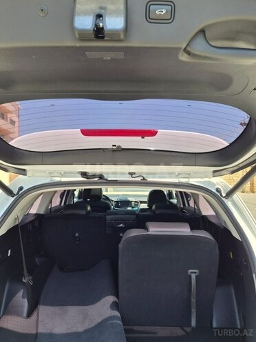 Kia Sorento-15