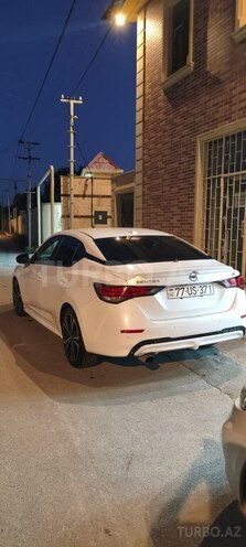 Nissan Sentra-4