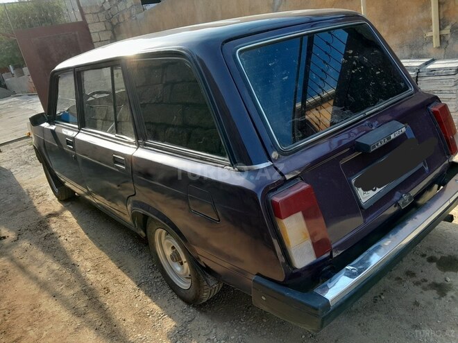 LADA (VAZ) 2104-2