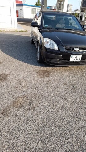 Kia Rio-3