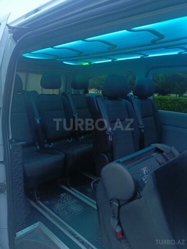 Mercedes Vito 113 CDI-11