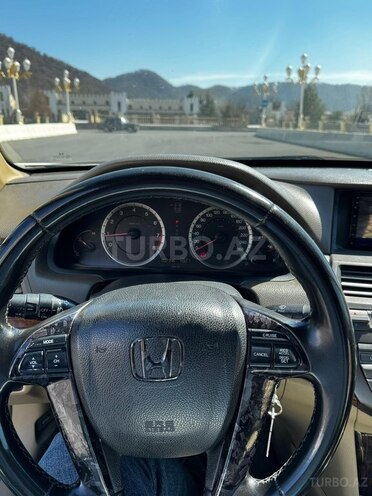 Honda Accord-8