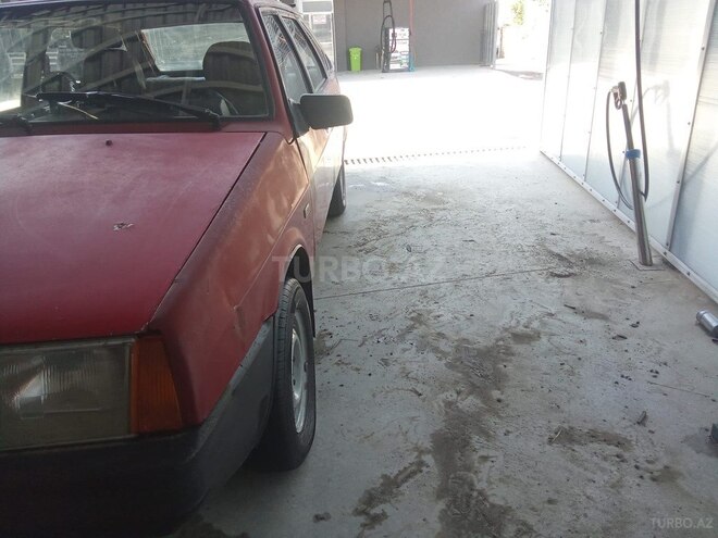 LADA (VAZ) 2109-4