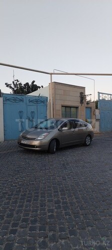 Toyota Prius-3