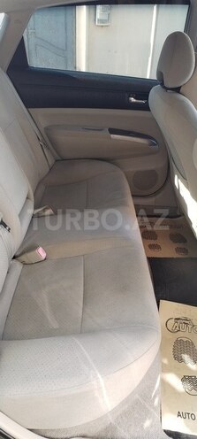 Toyota Prius-8