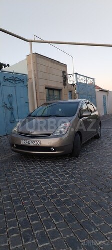 Toyota Prius-2