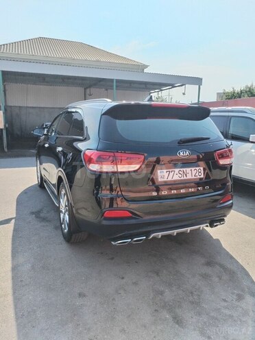 Kia Sorento-16