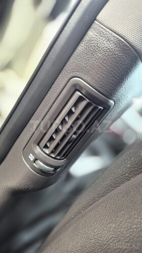 Hyundai Santa Fe-16