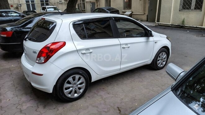 Hyundai i20-5