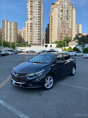 Chevrolet Cruze-1