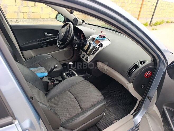 Kia Ceed-6