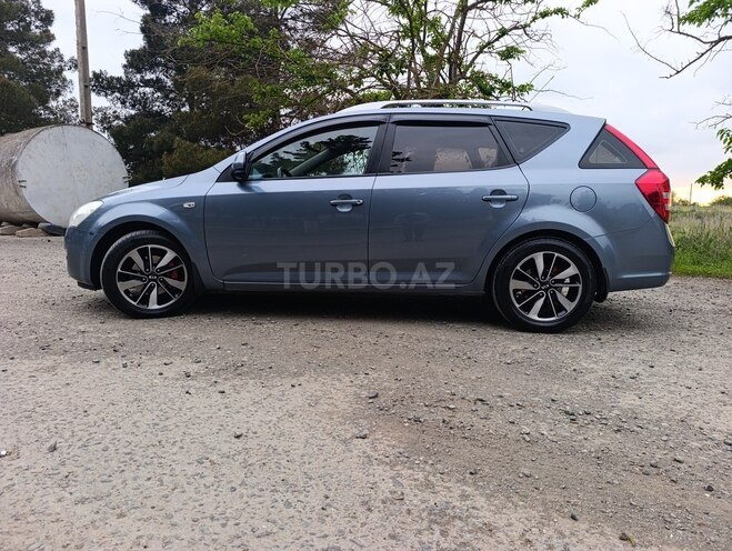 Kia Ceed-10