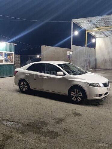 Kia Cerato-4