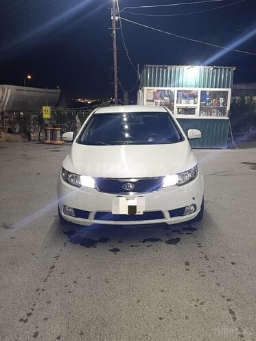 Kia Cerato-5