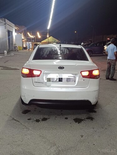 Kia Cerato-6