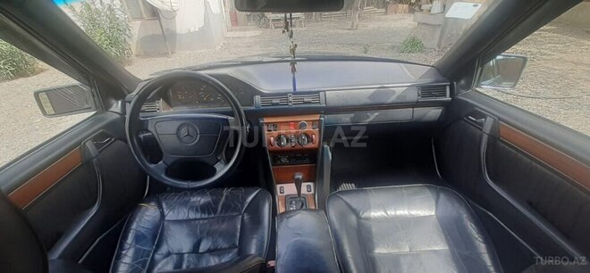 Mercedes 280 E-3