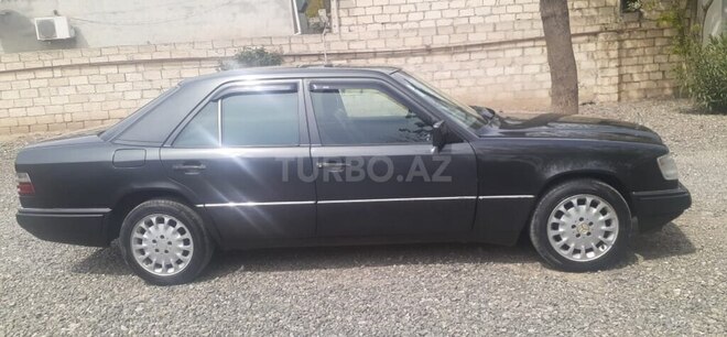 Mercedes 280 E-7