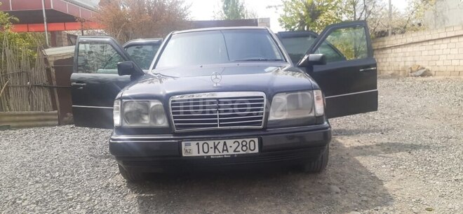 Mercedes 280 E-5