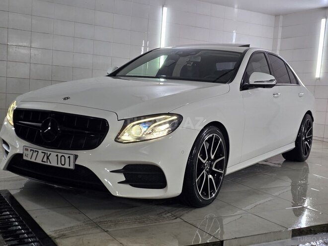 Mercedes E 300-3