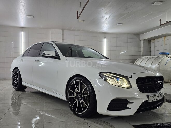 Mercedes E 300-2