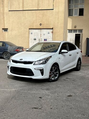 Kia Rio-1