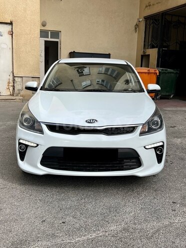 Kia Rio-2