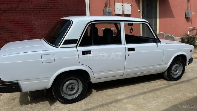 LADA (VAZ) 2107-3
