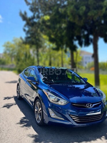 Hyundai Elantra-1